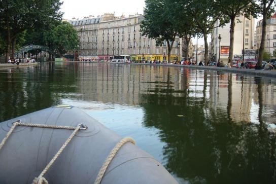Le canal Saint Martin en zodiac
