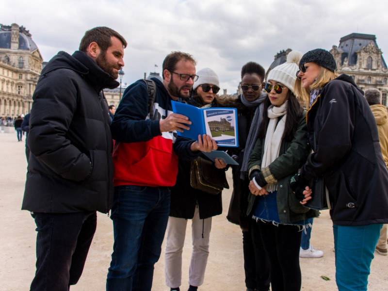 Intrigue au Jardin des Tuileries : le team building idéal pour un grand groupe à Paris