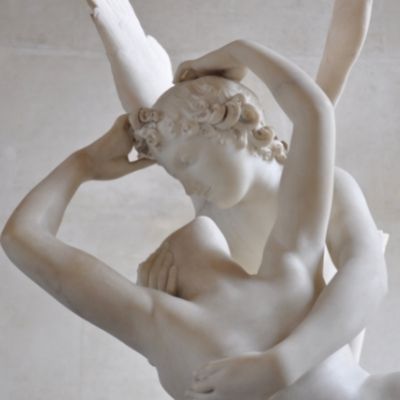 Psyché ranimée par le baiser de l'Amour (Antonio Canova). Team building au Louvre, un jeu de piste culturel